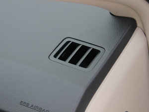 20131.8L GL-i CVT  п؅^