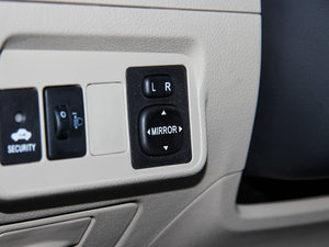 20131.8L GL-i MT  п؅^