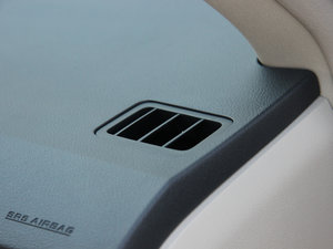 20131.8L GL-i MT  п؅^