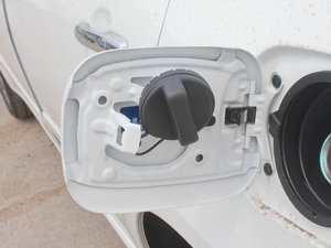 20131.8L GL-i CVT  ^