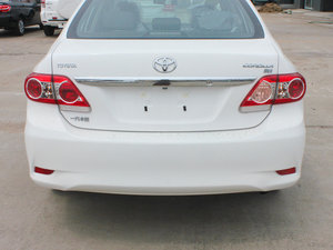 20131.8L GL-i CVT  ^