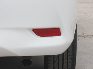 20131.8L GL-i CVT  ^