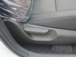 20131.8L GL-i CVT  g