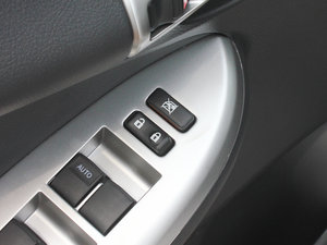 20131.8L GL-i CVT  п؅^