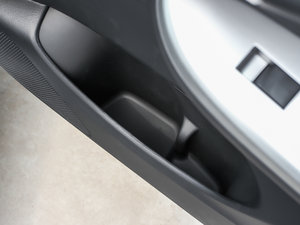 20131.8L GL-i CVT  g