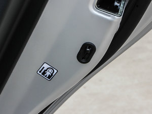 20131.8L GL-i CVT  g