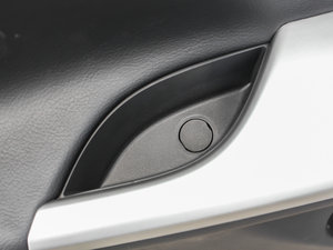 20131.8L GL-i CVT  g