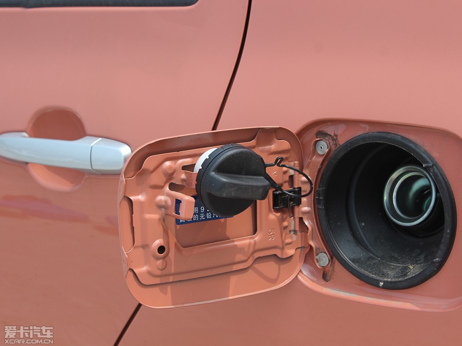 2013Y 1.6L GL-i Ԅ촰