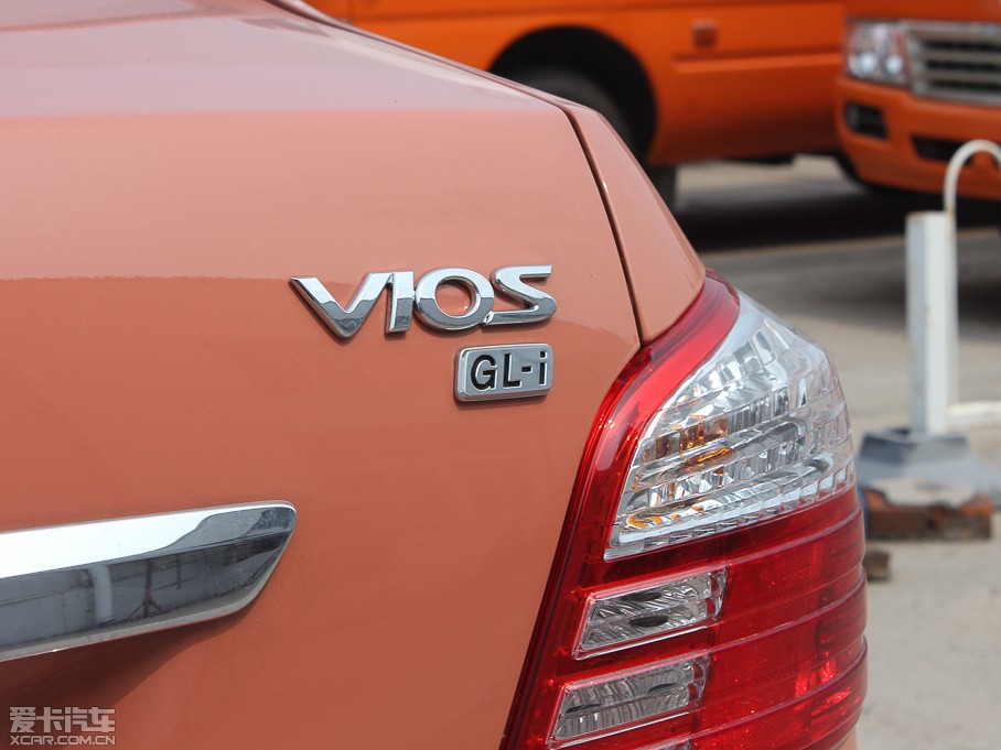 2013Y 1.6L GL-i Ԅ(dng)촰