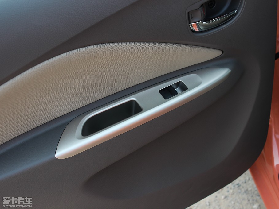 2013Y 1.6L GL-i Ԅ촰