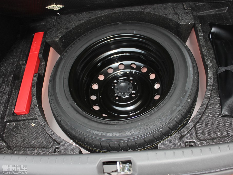 2013Y 1.6L GL-i Ԅ촰