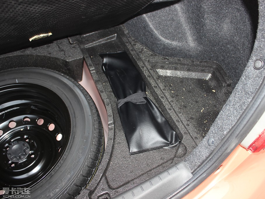 2013Y 1.6L GL-i Ԅ촰