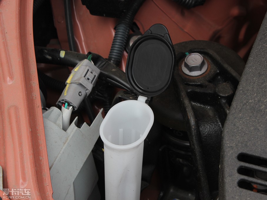 2013Y 1.6L GL-i Ԅ촰