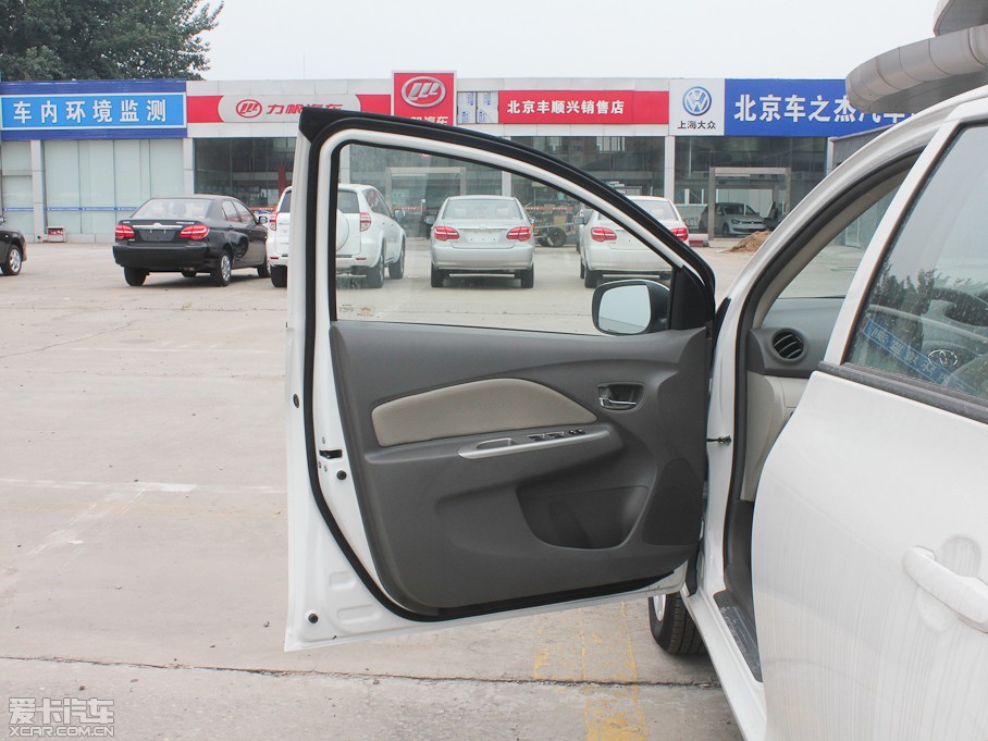 2013Y 1.6L GL-i Ԅ촰