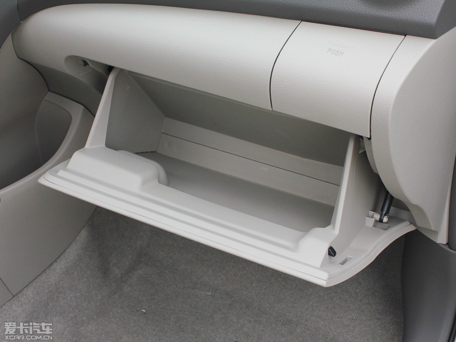 2013Y 1.6L GL-i Ԅ촰