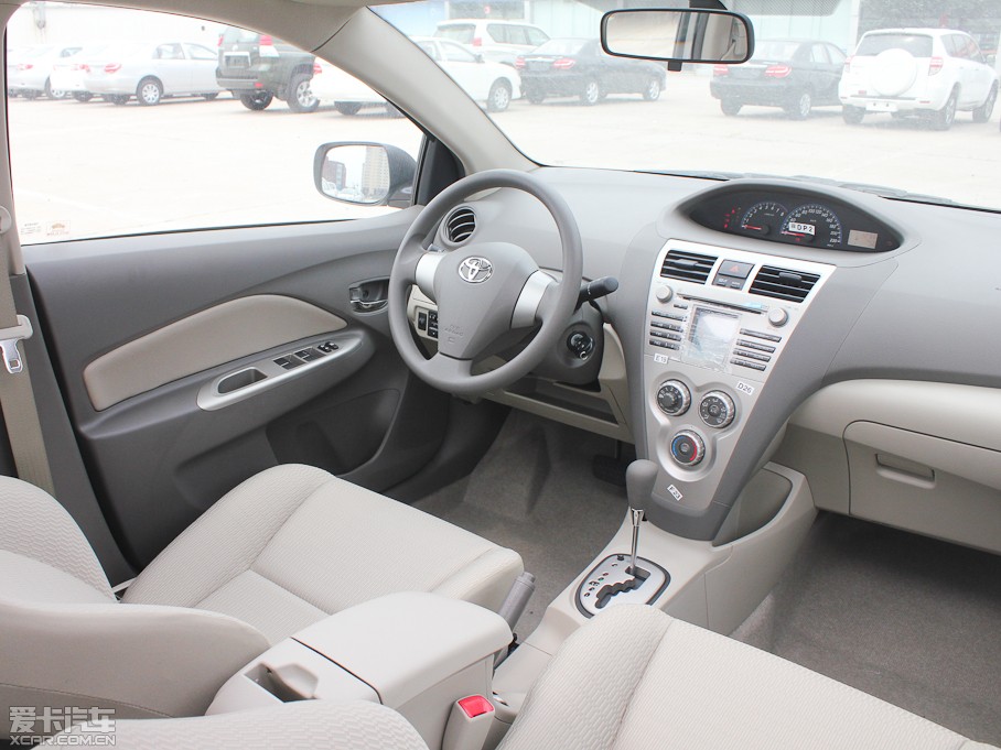 2013Y 1.6L GL-i Ԅ촰