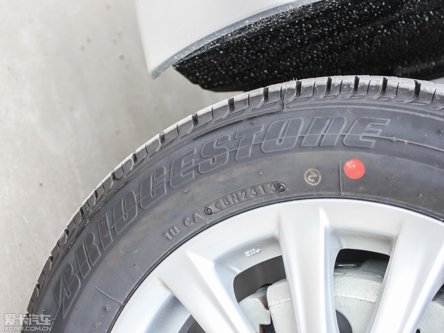 2013Y 1.6L GL-i Ԅ촰