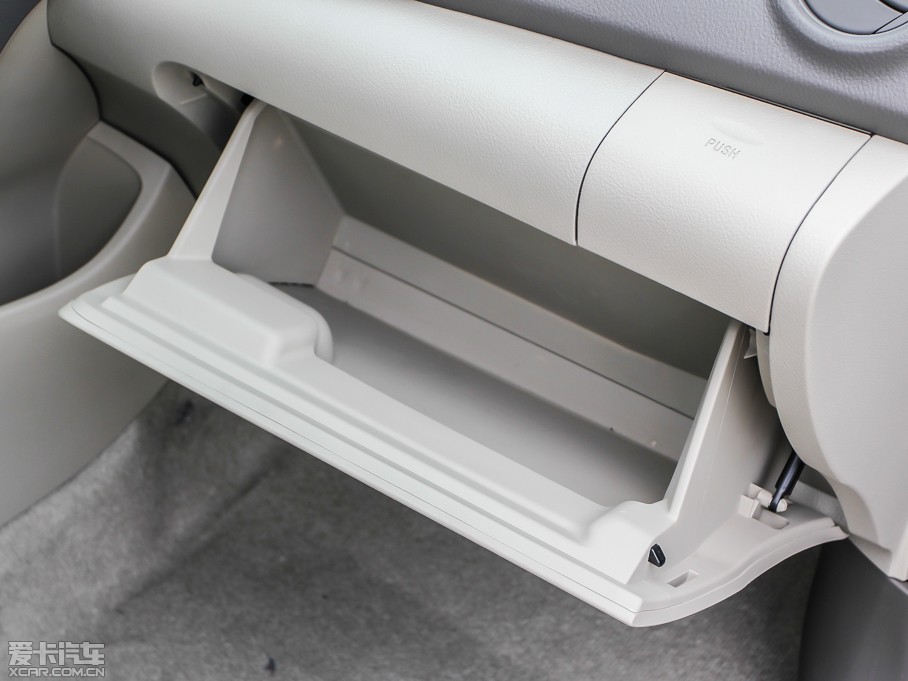 2013Y 1.6L GL-i Ԅ촰