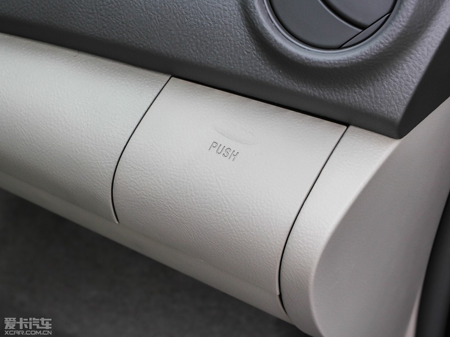 2013Y 1.6L GL-i Ԅ(dng)촰