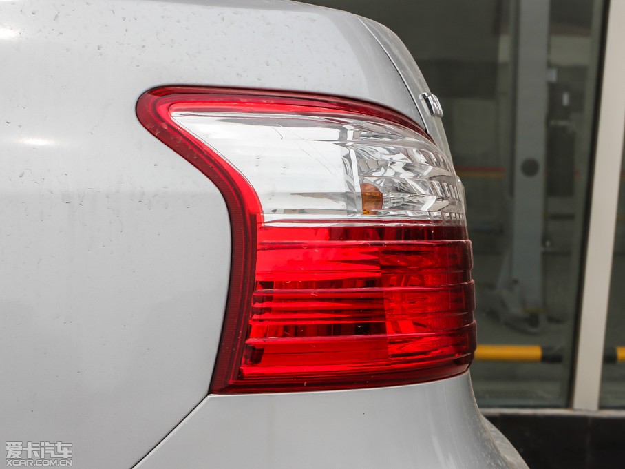 2013Y 1.6L GL-i Ԅ촰