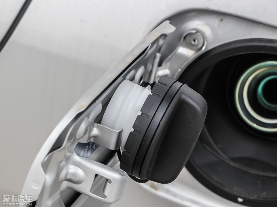 2013Y 1.6L GL-i Ԅ촰