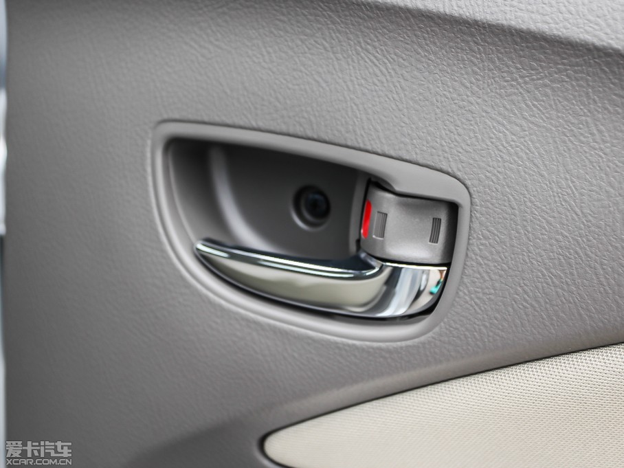 2013Y 1.6L GL-i Ԅ촰