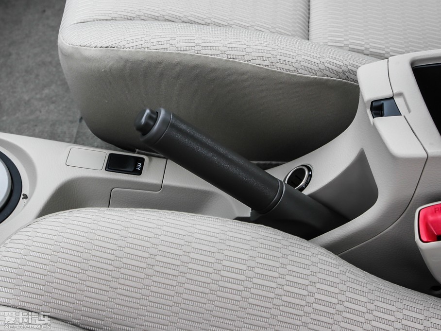 2013Y 1.6L GL-i Ԅ촰