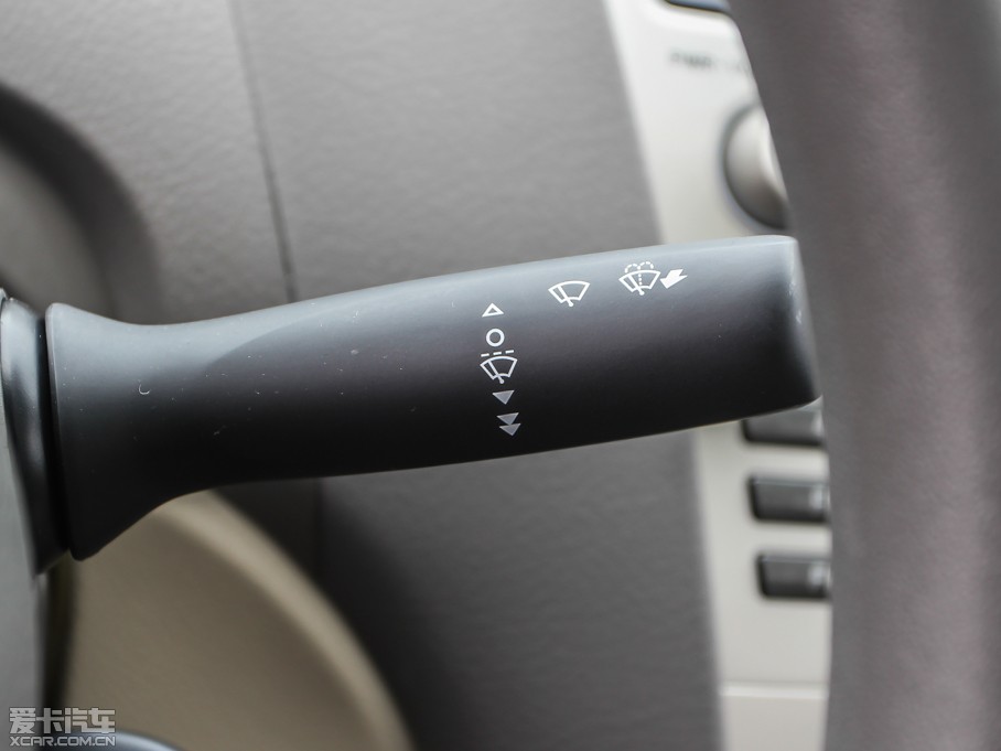 2013Y 1.6L GL-i Ԅ촰