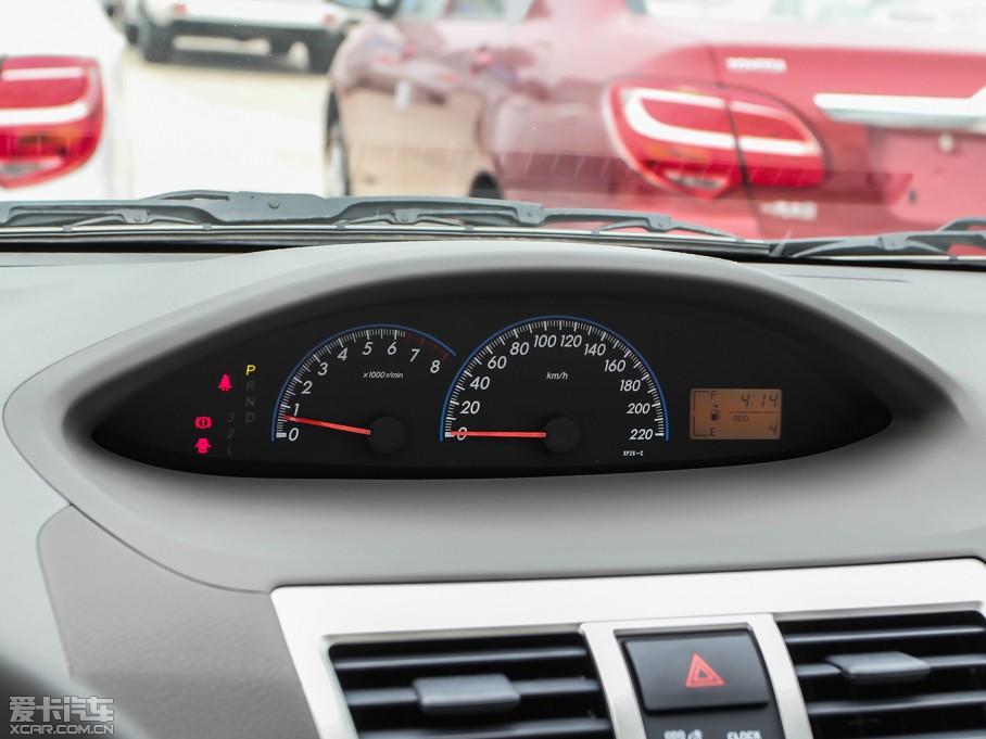 2013Y 1.6L GL-i Ԅ촰