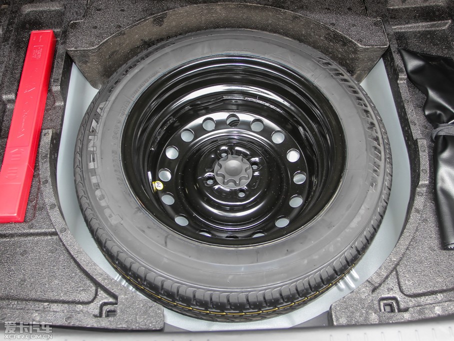 2013Y 1.6L GL-i Ԅ촰