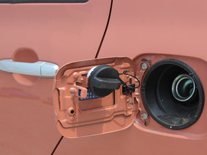 20131.6L GL-i Ԅ촰 ^