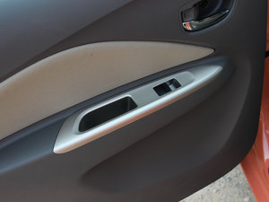 20131.6L GL-i Ԅ촰 g