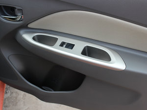 20131.6L GL-i Ԅ(dng)촰 g