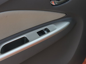 20131.6L GL-i Ԅ(dng)촰 п؅^(q)