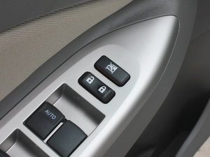 20131.6L GL-i Ԅ(dng)촰 п؅^(q)