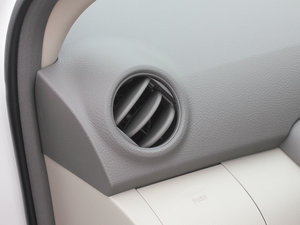 20131.6L GL-i Ԅ(dng)촰 п؅^(q)