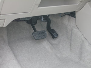 20131.6L GL-i Ԅ(dng)촰 п؅^(q)