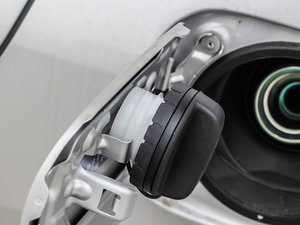 20131.6L GL-i Ԅ촰 ^