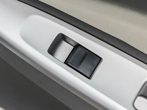 20131.6L GL-i Ԅ촰 п؅^