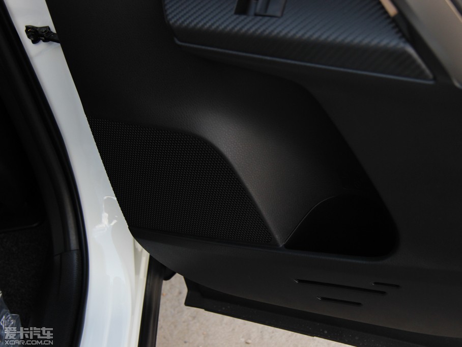 2013RAV4s 2.0L S-CVTLа