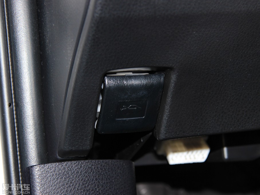 2013RAV4s 2.0L S-CVTLа