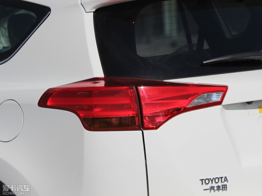 2013RAV4s 2.0L S-CVTа