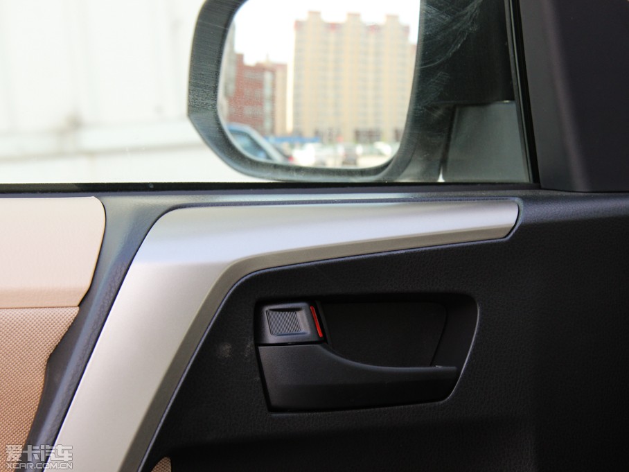 2013RAV4s 2.0L S-CVTа