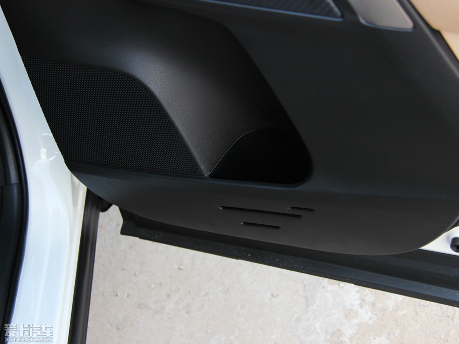 2013RAV4s 2.0L S-CVTа