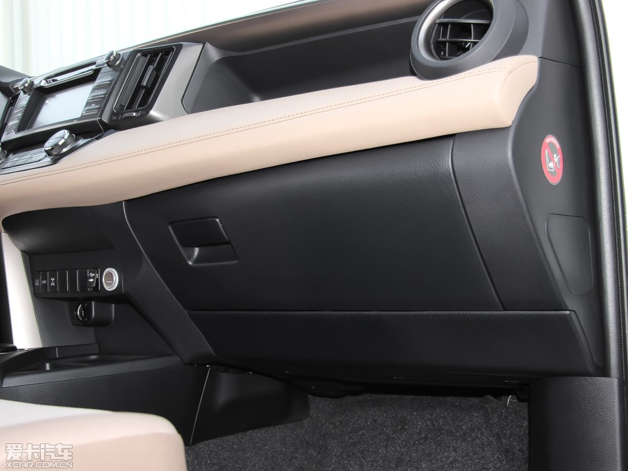 2013RAV4s 2.0L S-CVTа