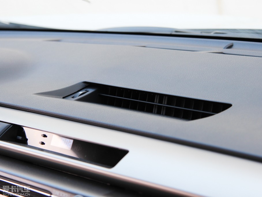 2013RAV4s 2.0L S-CVTа