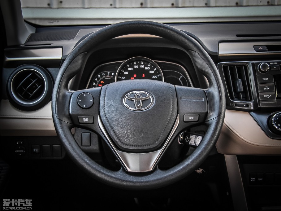 2013RAV4s 2.0L S-CVTа