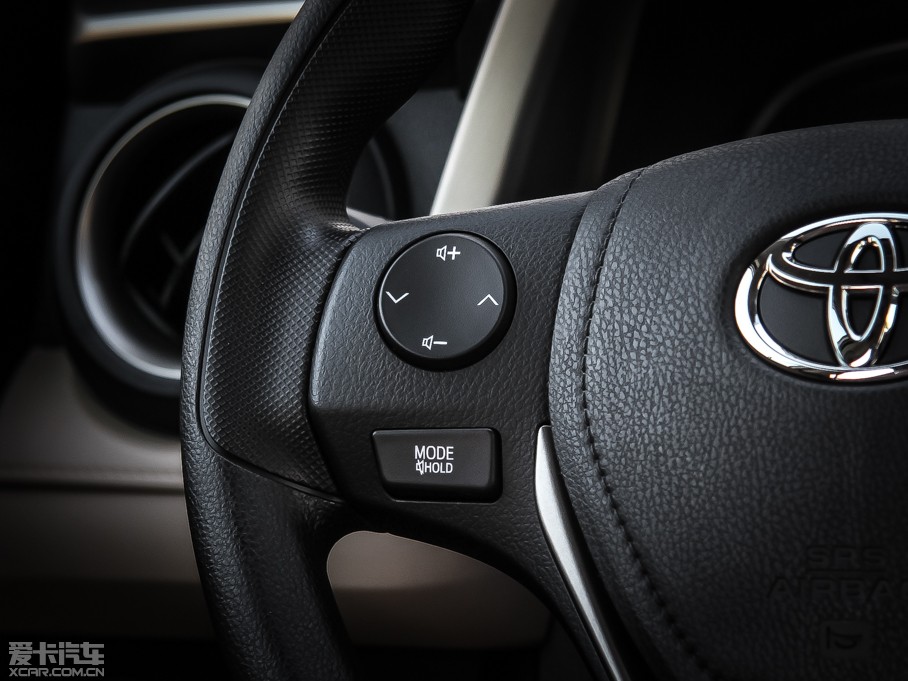 2013RAV4s 2.0L S-CVTа