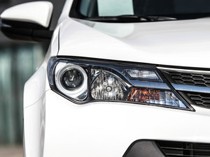 20132.0L S-CVTа (ji)^