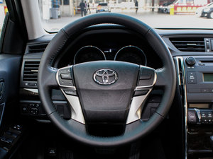 2013款2.5V 菁锐版 方向盘